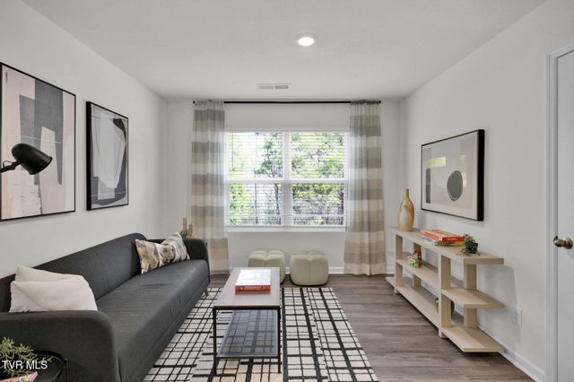 1005 Persimmon Hollow, Greeneville, TN 37745