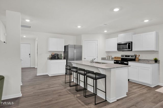 1005 Persimmon Hollow, Greeneville, TN 37745