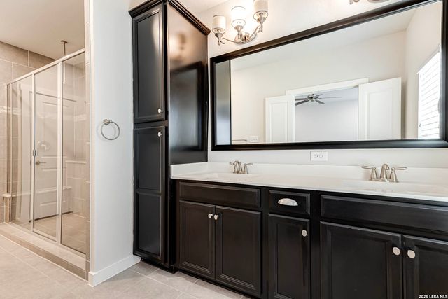 211 E Courtland, San Antonio, TX 78212