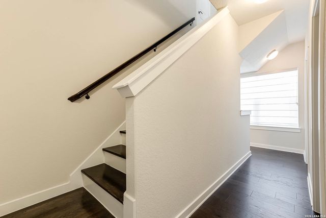 211 E Courtland, San Antonio, TX 78212