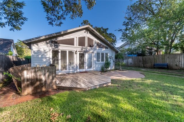 2312 Western Avenue, Fort Worth, TX 76107