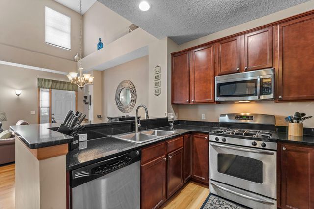 1245 Terrace Avenue 412, Maplewood, MN 55109