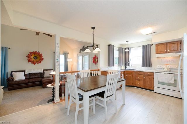 1 Paquette CT, Hampton, VA 23666