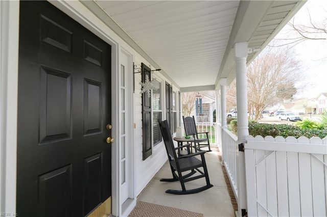 1 Paquette CT, Hampton, VA 23666