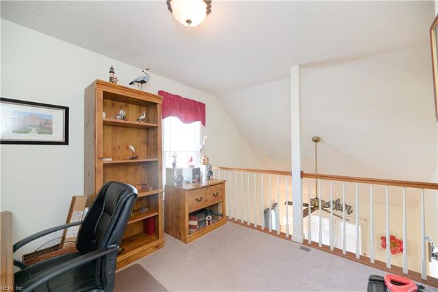 1 Paquette CT, Hampton, VA 23666
