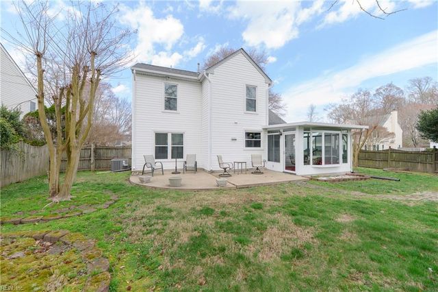 1 Paquette CT, Hampton, VA 23666