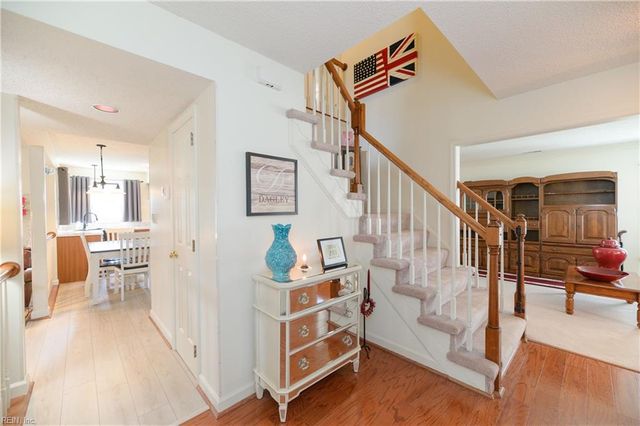 1 Paquette CT, Hampton, VA 23666