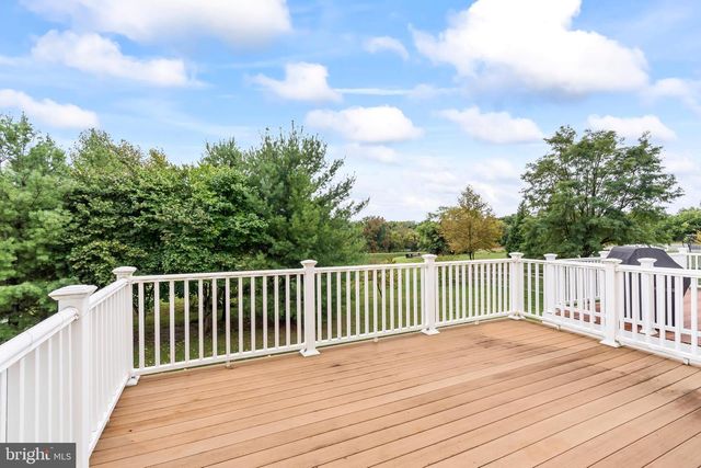 9343 MORNING WALK DR, Hagerstown, MD 21740