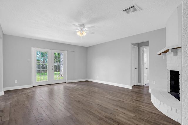 16715 Bougainvilla Lane, Friendswood, TX 77546