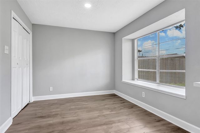 16715 Bougainvilla Lane, Friendswood, TX 77546