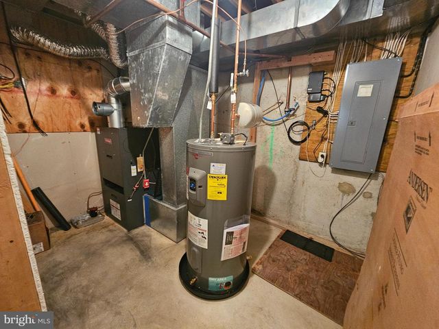 10406 LIVINGSTON RD, Fort Washington, MD 20744