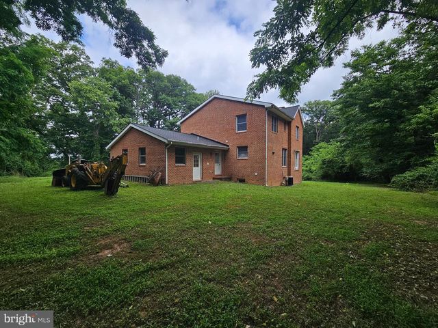 10406 LIVINGSTON RD, Fort Washington, MD 20744