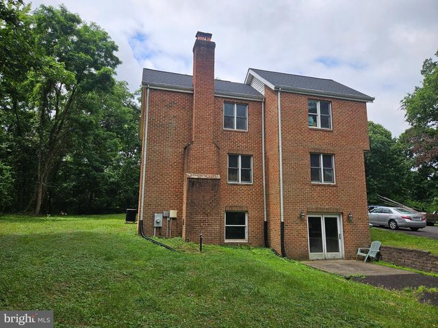 10406 LIVINGSTON RD, Fort Washington, MD 20744