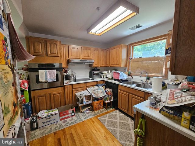 10406 LIVINGSTON RD, Fort Washington, MD 20744