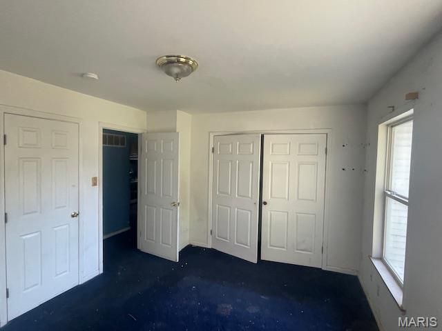 5966 Sherry Avenue, St Louis, MO 63136