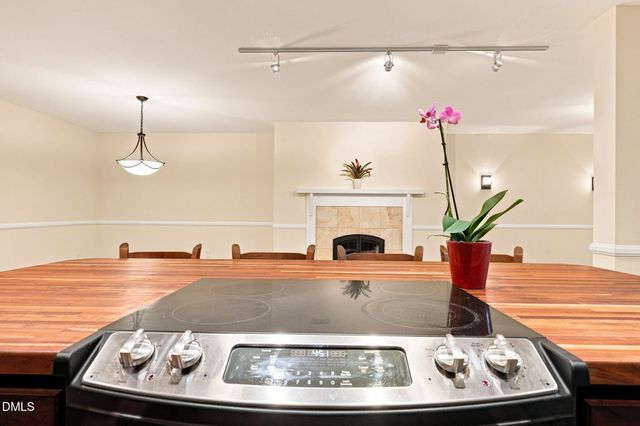 72 Stoneridge Road 72, Durham, NC 27705