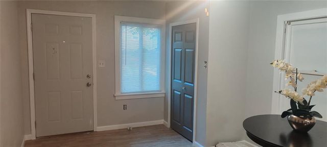 2412 Michigan Avenue, Kansas City, MO 64127