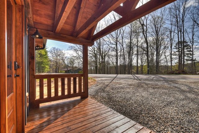 313 Barnes Chapel Road, Blue Ridge, GA 30513