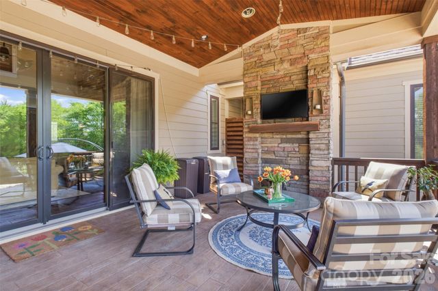 425 Bridlepath Trail, Davidson, NC 28036