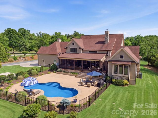 425 Bridlepath Trail, Davidson, NC 28036