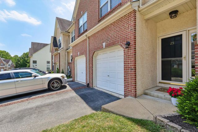25 FOREST GATE LN, Wilmington, DE 19810