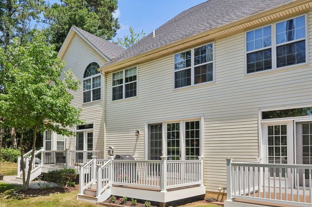 25 FOREST GATE LN, Wilmington, DE 19810