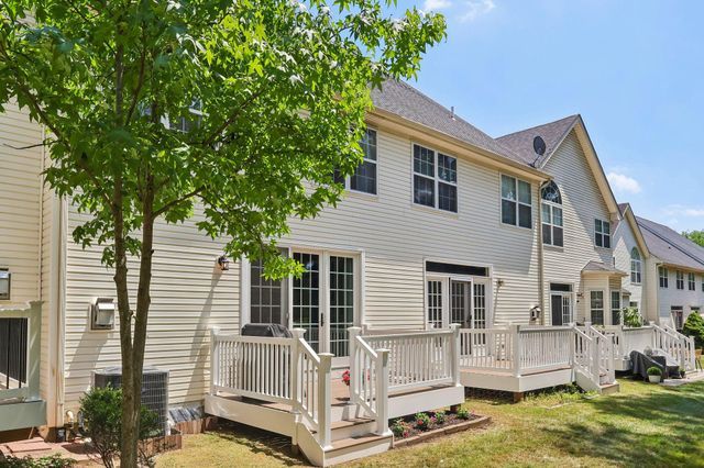 25 FOREST GATE LN, Wilmington, DE 19810