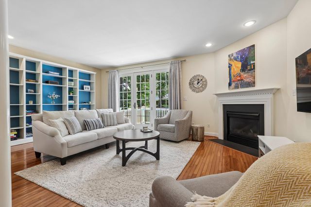 25 FOREST GATE LN, Wilmington, DE 19810