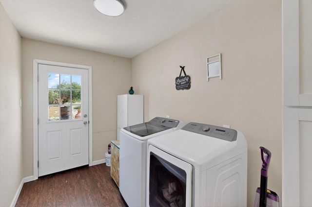 504 Jefferson Street, Hillsboro, TX 76645