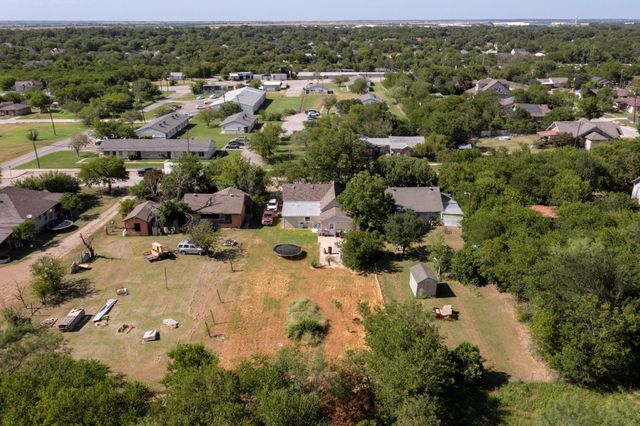 504 Jefferson Street, Hillsboro, TX 76645