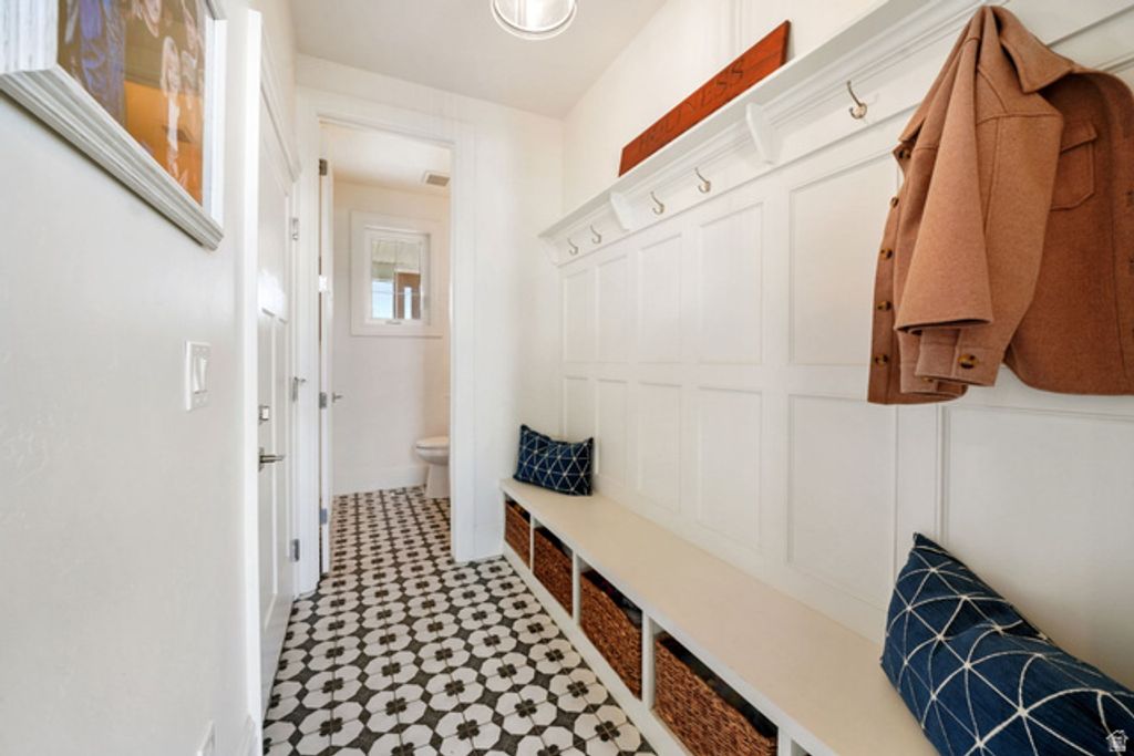 Image 19 of property listing at 953 E 1000 N, American Fork, UT 84003