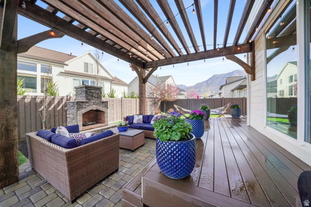 Image 42 of property listing at 953 E 1000 N, American Fork, UT 84003