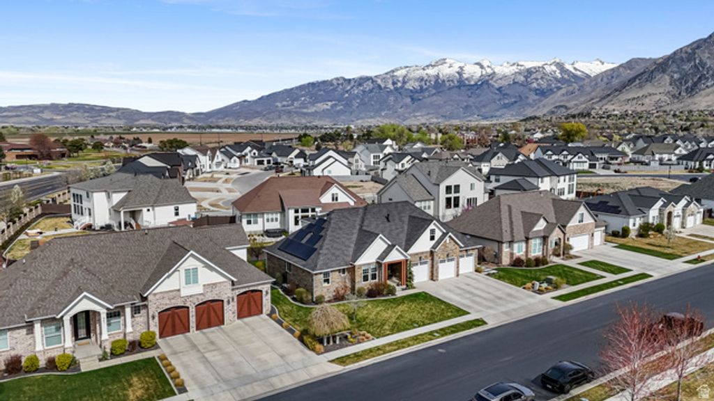 Image 54 of property listing at 953 E 1000 N, American Fork, UT 84003