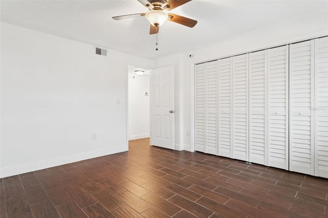 9920 EAGLES POINT CIRCLE 2, Port Richey, FL 34668