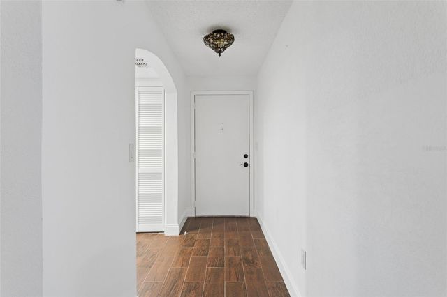 9920 EAGLES POINT CIRCLE 2, Port Richey, FL 34668