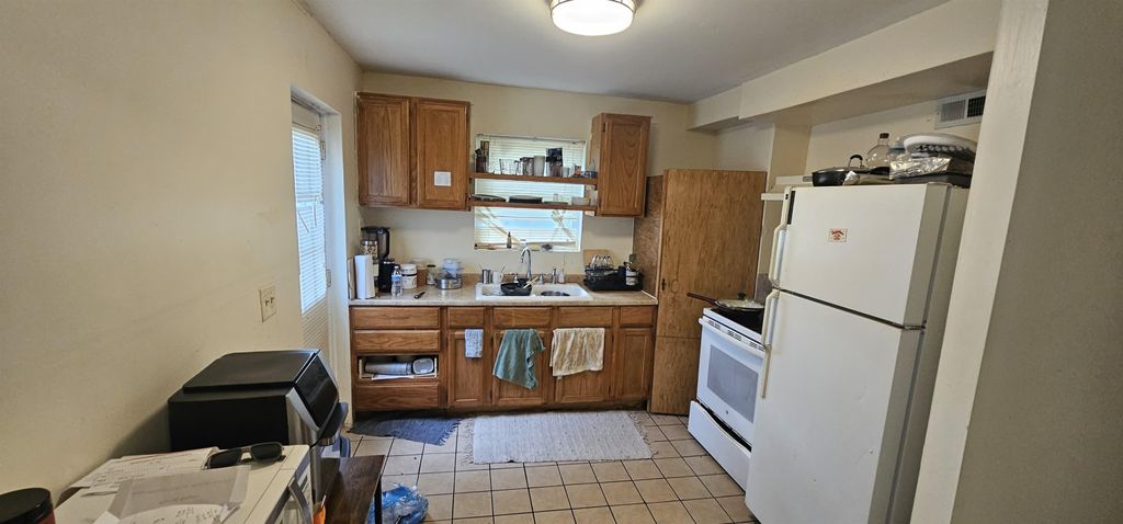 1627-1629 N Fairmount Ave.