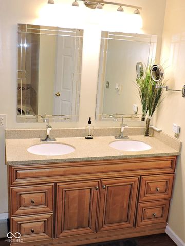 10863 Secretariat Drive, Indianapolis, IN 46234