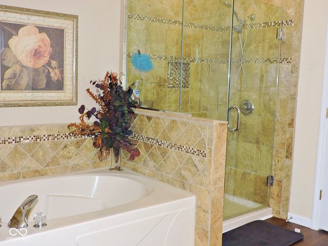 10863 Secretariat Drive, Indianapolis, IN 46234