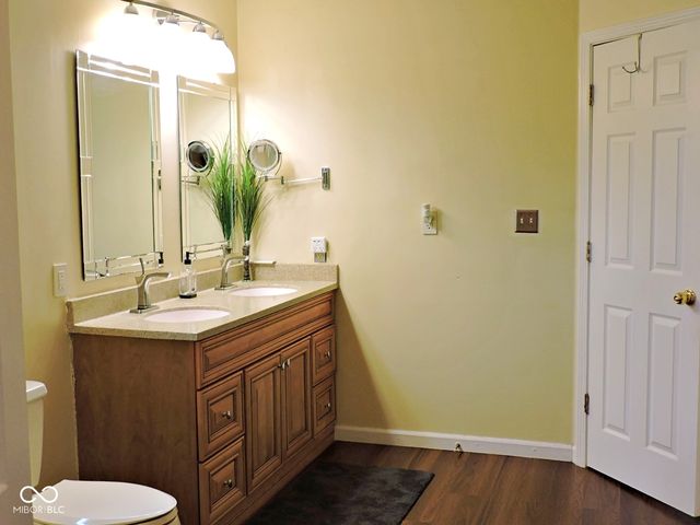 10863 Secretariat Drive, Indianapolis, IN 46234