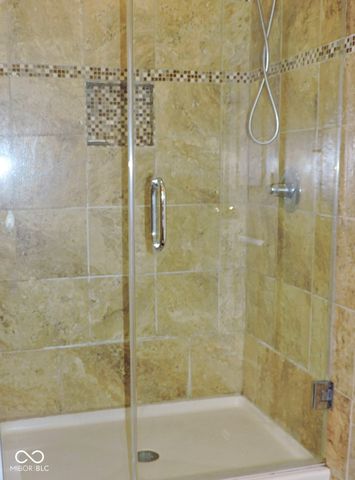 10863 Secretariat Drive, Indianapolis, IN 46234