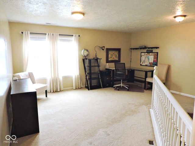 10863 Secretariat Drive, Indianapolis, IN 46234