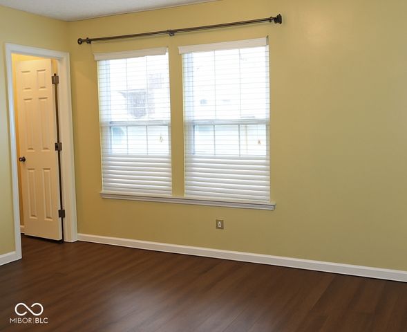 10863 Secretariat Drive, Indianapolis, IN 46234