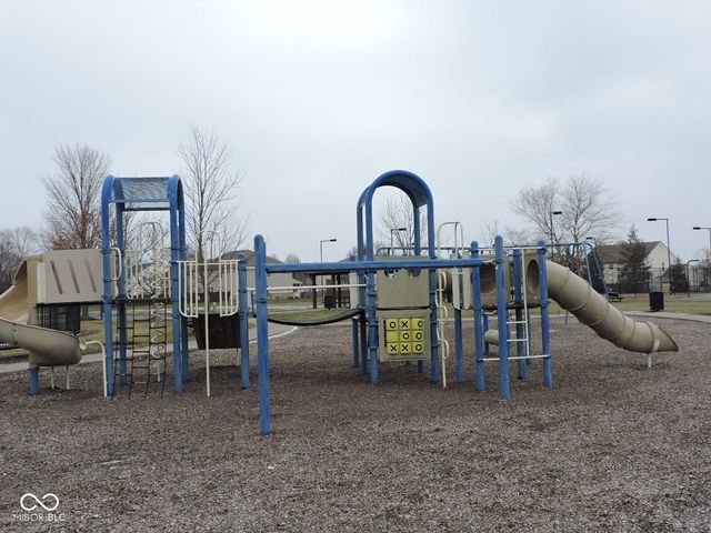 10863 Secretariat Drive, Indianapolis, IN 46234