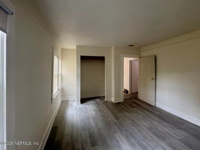 5420 LEAMING Avenue, Jacksonville, FL 32254