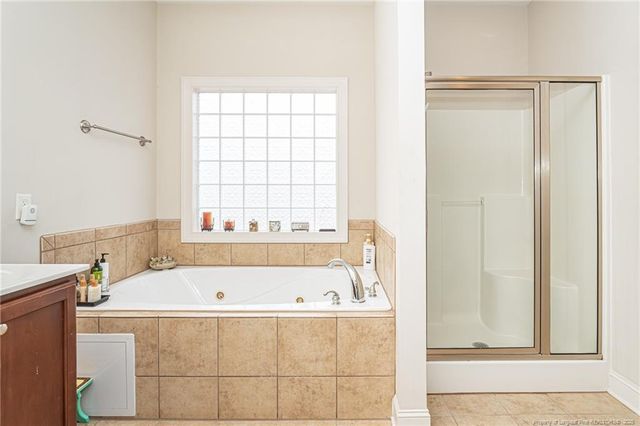 198 Grouse Run, Raeford, NC 28376