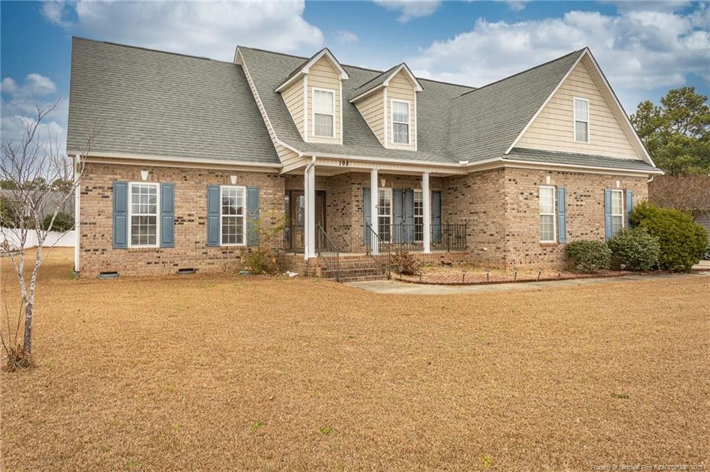 198 Grouse Run, Raeford, NC 28376
