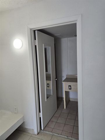 8421 S ORANGE BLOSSOM TRAIL 441, Orlando, FL 32809