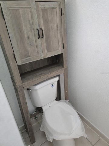 8421 S ORANGE BLOSSOM TRAIL 441, Orlando, FL 32809