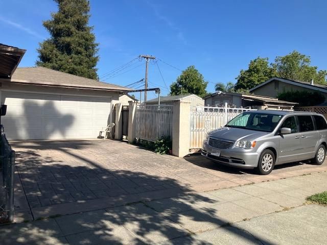 5008 Roeder Road, San Jose, CA 95111