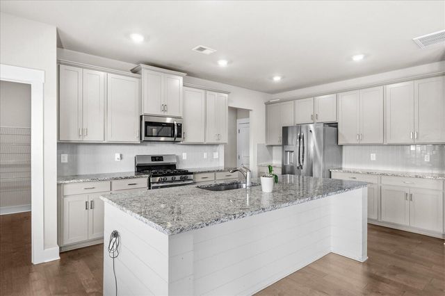 4742 Wellesley Drive, Ooltewah, TN 37363